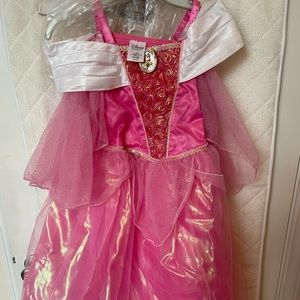 👸🏼💖Disney Princess Dress- Sleeping Beauty! Non-smoking house.